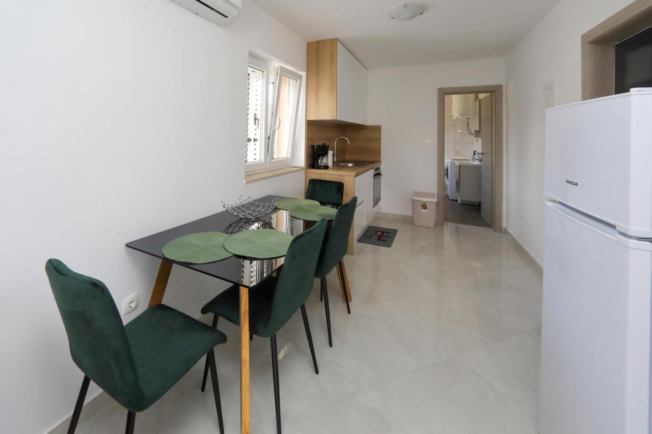 Apartament Alfonso Bibinje Zewnętrze zdjęcie